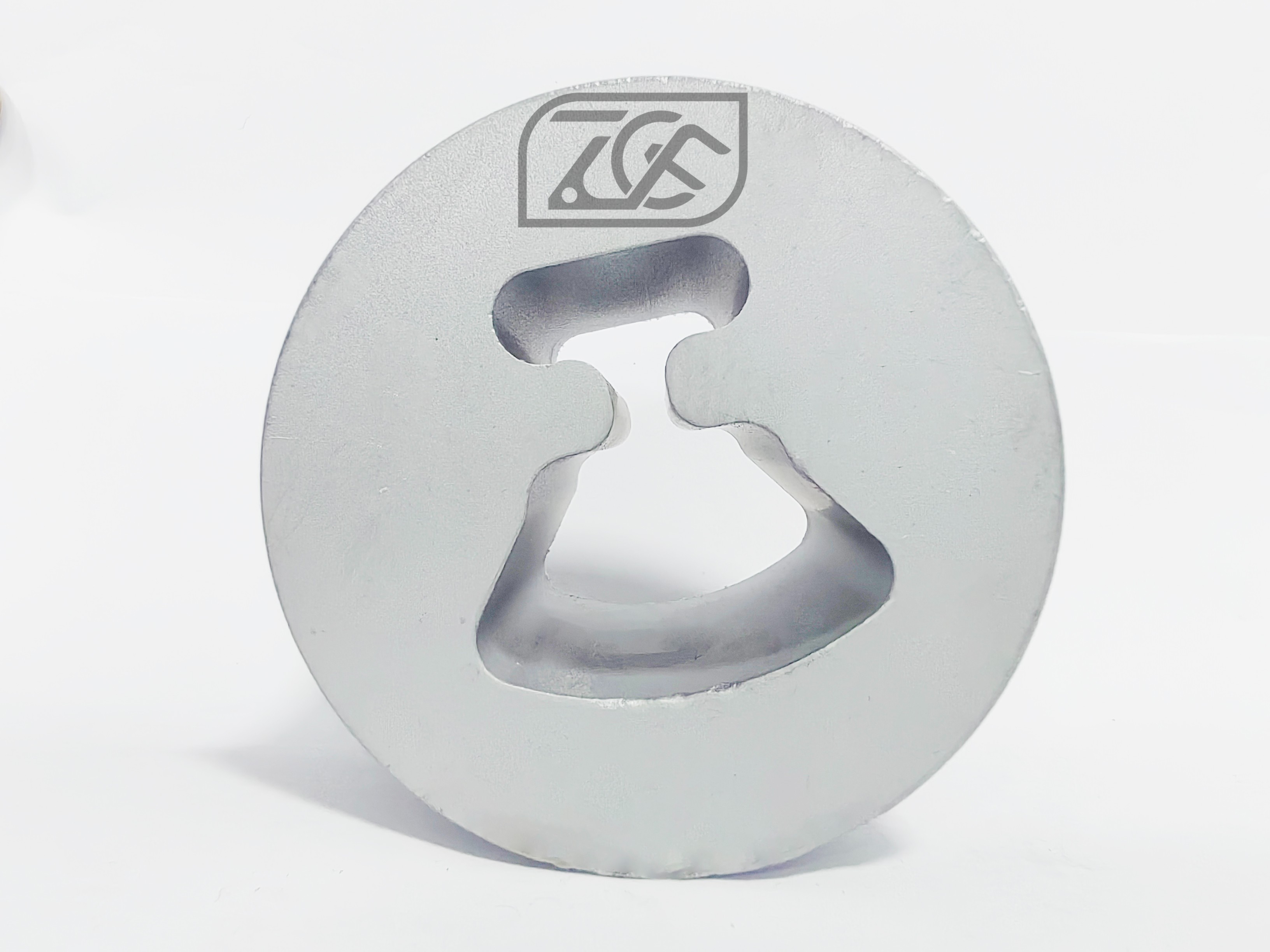 材料的基石：论钨钢材料好坏如何决定模具的最终质量